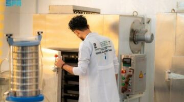 كيف يساهم البرنامج السعودي لتنمية وإعمار اليمن في تعزيز كفاءة التعليم العالي اليمني؟