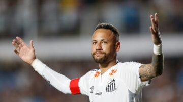 برشلونة يحدد شرطًا غريبًا لعودة نيمار إلى الكامب نو