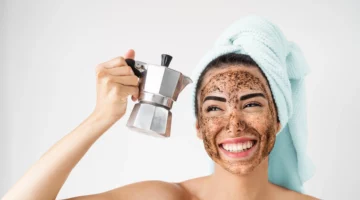 قناع بسيط لتجديد البشرة يمكنك صنعه في المنزل – كل ما تحتاجه هو الخميرة والقهوة