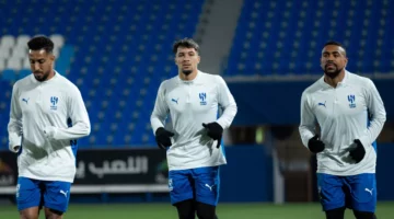 خبير تحكيمي يفاجئ الهلال.. ركلتي جزاء تكشف حقيقة المجاملة آسيويا