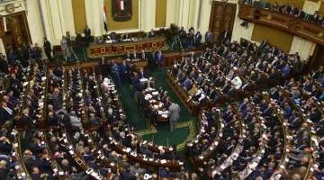 عاجل| طلب إحاطة لرئيس الوزراء بشأن معايير اختيار أساتذة الجامعات بعد واقعة سوهاج