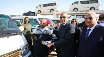 مصر بوست | البنك الزراعي المصري يسلم 78 سيارة ميكروباص ضمن مبادرة إحلال السيارات بمحافظة المنيا
