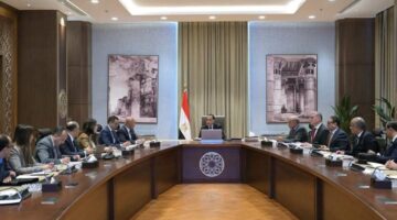 مصر بوست | «مدبولى» يستعرض مشروعا مقترحا لإنتاج الهيدروجين والأمونيا الخضراء بخليج السويس