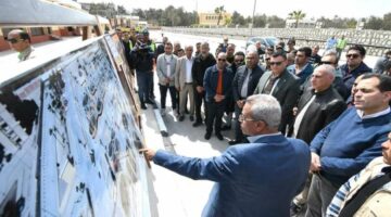 مصر بوست | وزير الإسكان يتفقد محطة الصرف الصحي ومنظومة ري المسطحات الخضراء بـ15 مايو