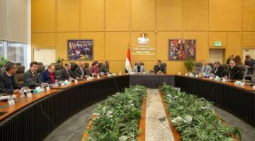 مصر بوست | وزيرا الإسكان وقطاع الأعمال العام يتابعان تطورات العمل في المشروعات المشتركة