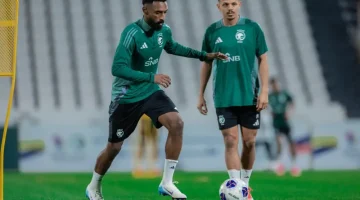 قائد الهلال أول ضحايا الإصابات في الأخضر قبل مواجهة الصين بساعات