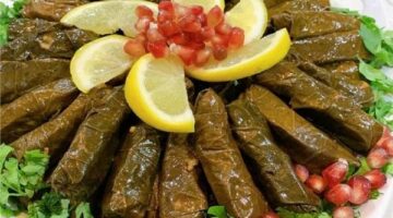 ورق العنب باللحمة المفرومة ودبس الرمان على سفرتك في رمضان