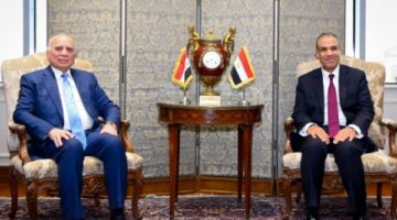 وزير الخارجية يؤكد موقف مصر الداعم لأمن واستقرار العراق الشقيق